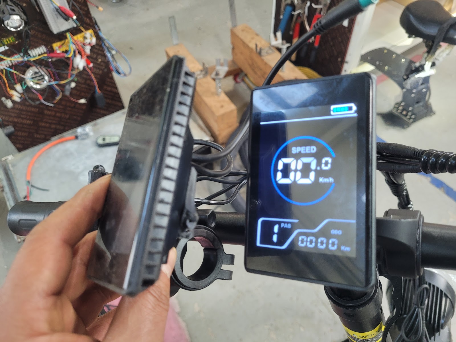 tr_539ec867d72e904c5f3ebc7059a4c8cc